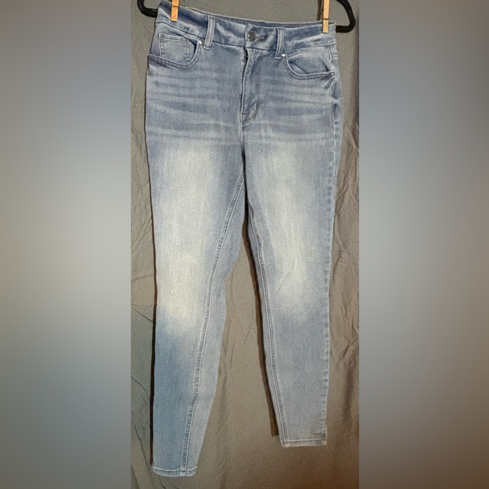 Classic Light Blue Women's Jeans